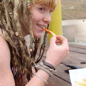 Meet your Posher, Tiffany